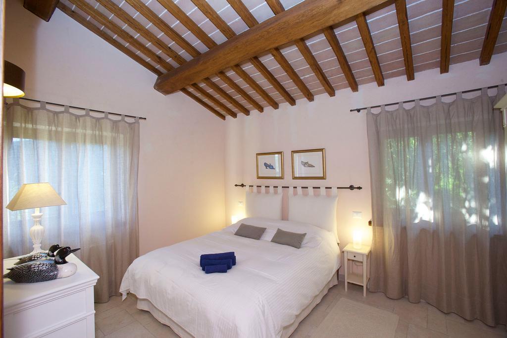 Agriturismo Paradiso 44 Ассизи Экстерьер фото